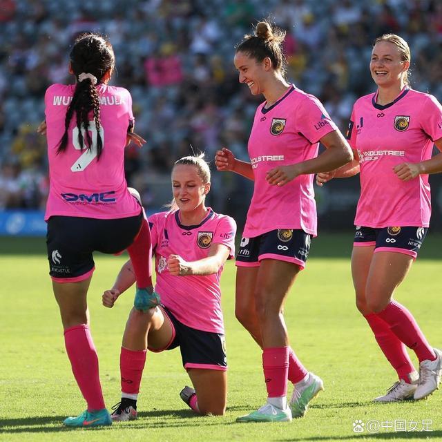 真人-包含布莱顿发布备战花絮，今晚手感冰凉，法甲任务艰巨，数据层面出现新趋势的词条