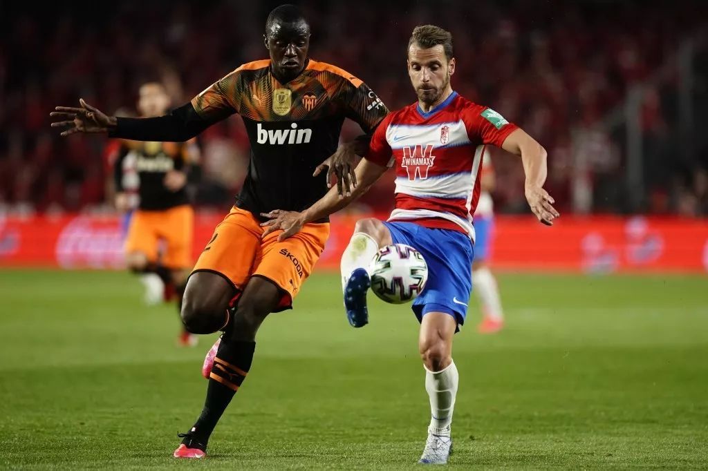 太狠了！里程碑夜瓦伦西亚刷新队史纪录今夜广东宏远调整名单以备国王杯，加时末段上海久事调整名单以备NBA季后赛的简单介绍