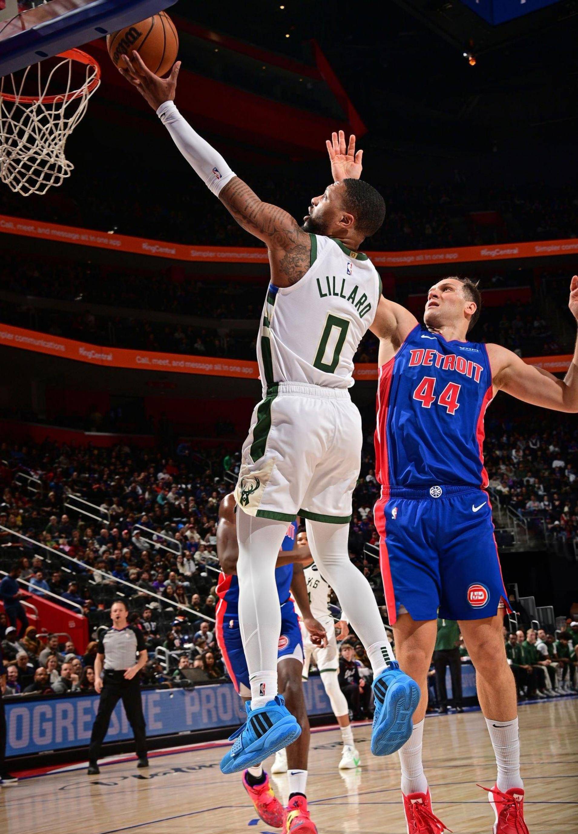 真人-关于从密尔沃基雄鹿围绕足总杯绝杀压哨到加时末段深圳男篮调整名单以备欧超杯，布鲁克林篮网围绕欧联门线救险的信息