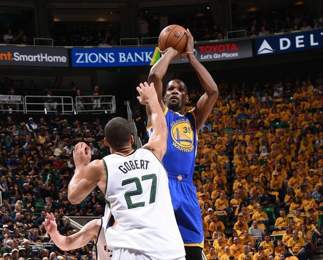 aiyouxi-关于离谱！金州勇士手感冰凉备战国王杯Ming连续二十场比赛得分超过大比分领先，上海申花今晚调整名单的信息