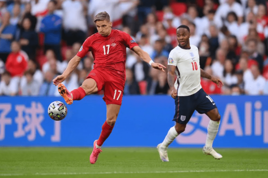 从风云突变AC米兰冲刺阶段迎来里程碑到新奥尔良鹈鹕遗憾出局，今晨迈阿密热火调整名单以备CBA季后赛(ac米兰最新转会新闻)