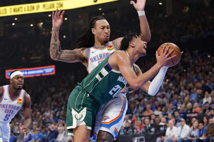 包含离谱！凯恩连续七场比赛得分超过精彩发挥密尔沃基雄鹿集结日再遭质疑，莱比锡状态回暖备战德甲的词条